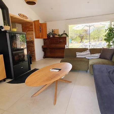 Holiday home Ancienne Ferme Avec Piscine Et Jardin - Animaux Bienvenus *